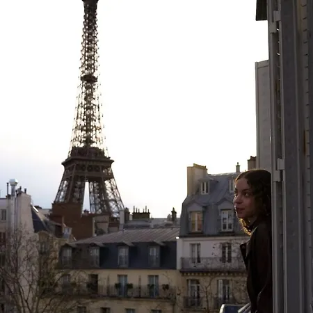 Cozy Charming With Breathtaking View アパート